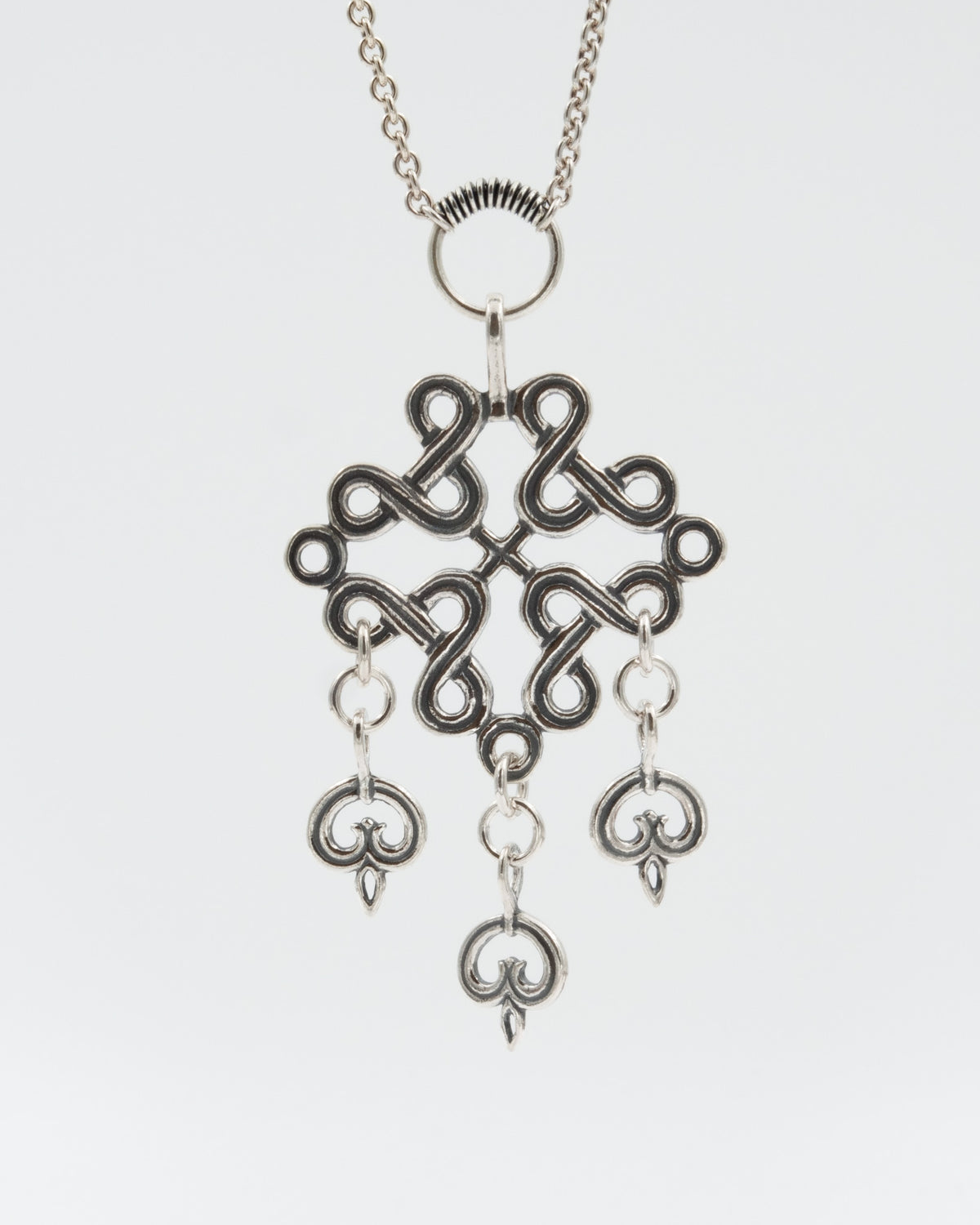 Kept Karelian ribbon braid pendant 70 cm silver