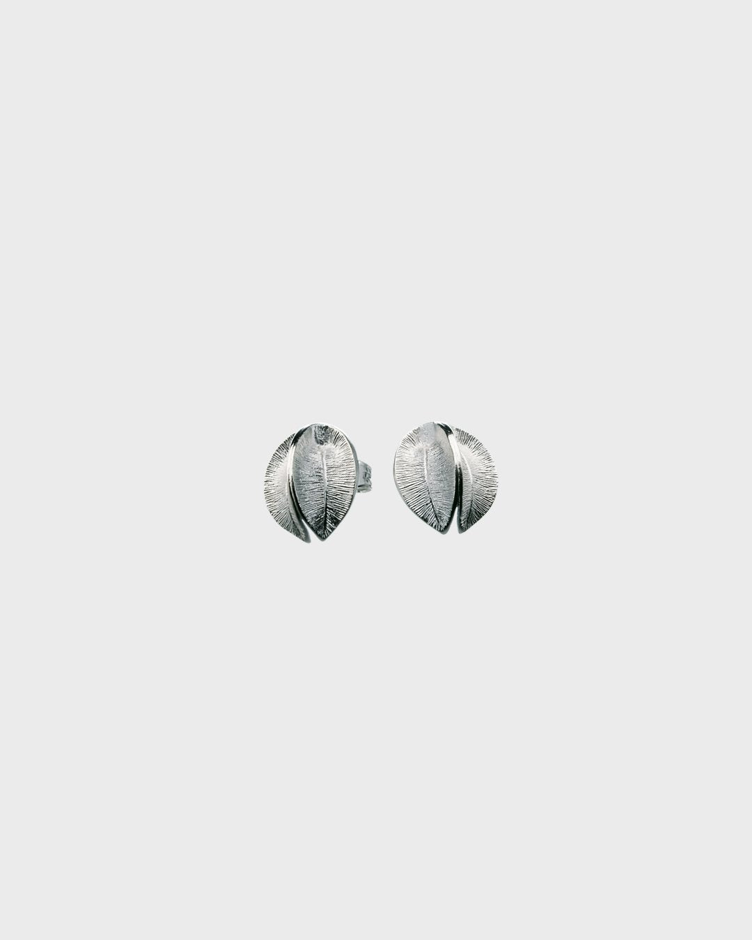 Snow Flower Stud Earrings silver