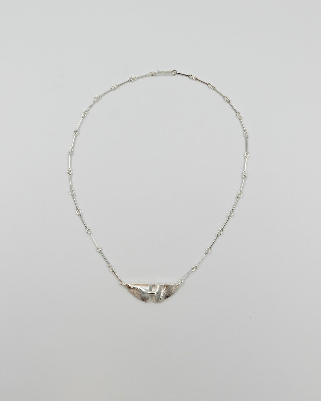 Pidetty Viracocha-kaulakoru 48 cm hopea