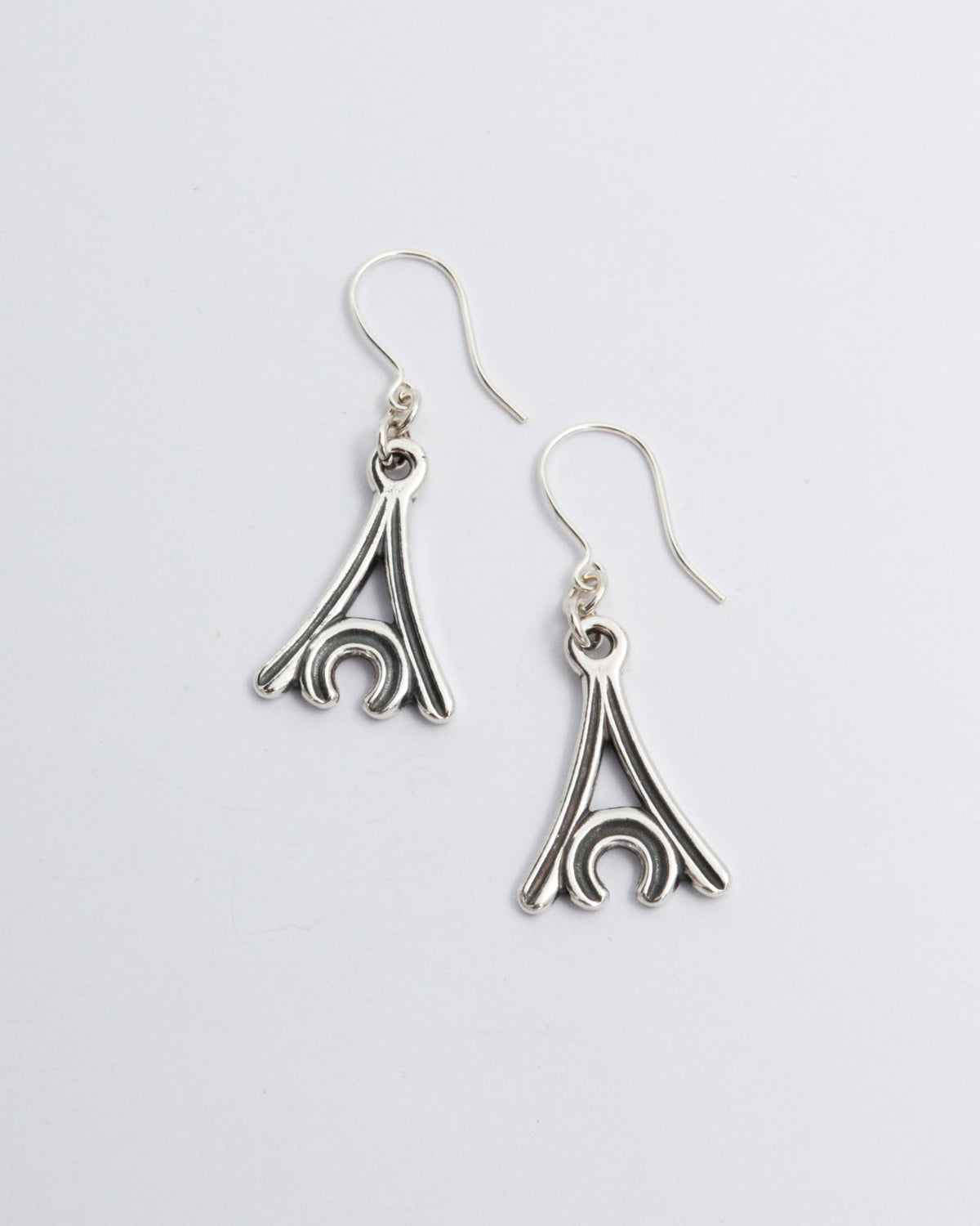 Kept Uhtuan sotka earrings, silver