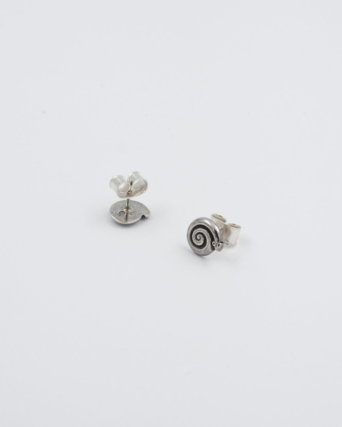 Held Copper snake earrings, small pin silver