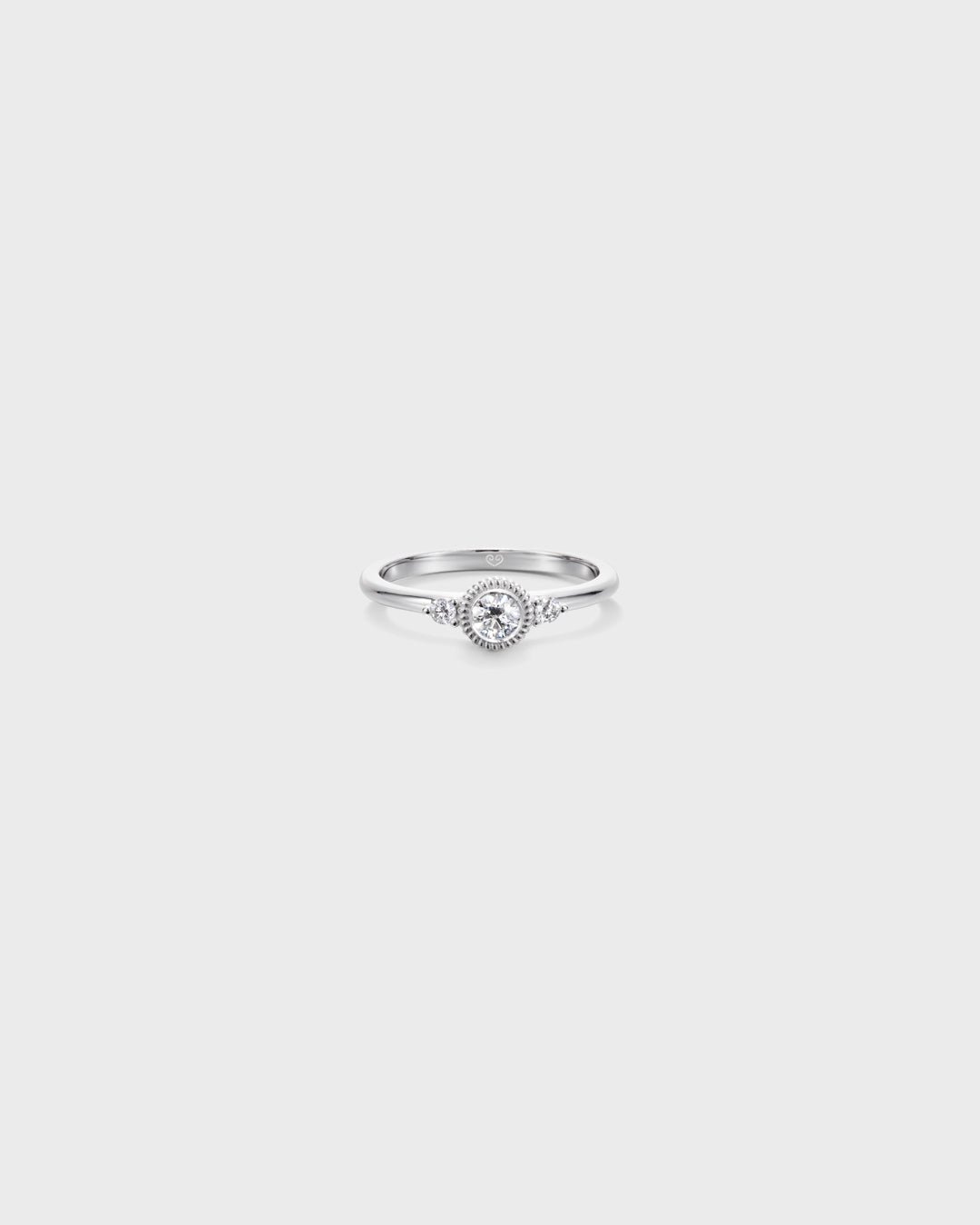 Valittu-timanttisormus 2x0,03ct 1x0,17ct valkokulta